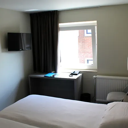 Fletcher Valkenburg 4*