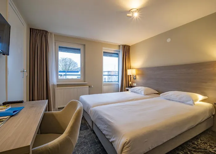 Fletcher Valkenburg Отель