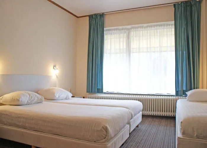 Fletcher Valkenburg Валкенбург